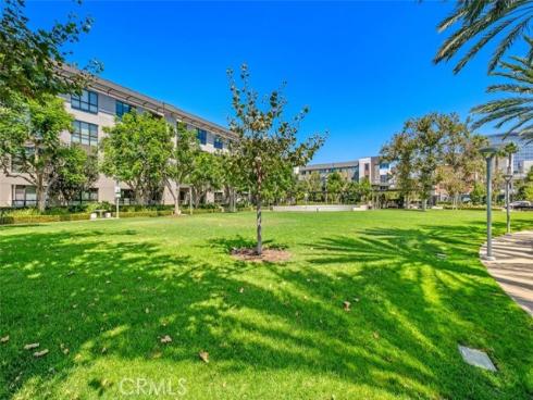 85  Waldorf  , Irvine, CA