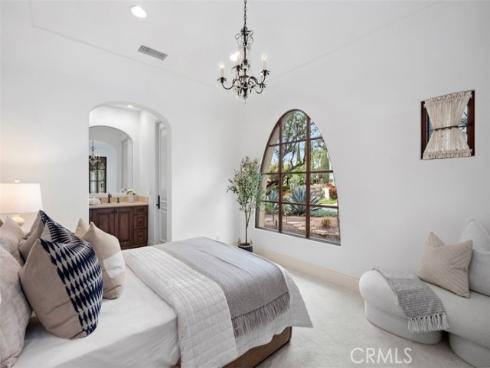 60 Canyon Creek , Irvine, CA