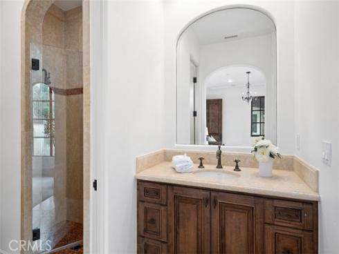 60 Canyon Creek , Irvine, CA