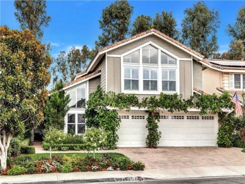 36  Brena  , Irvine, CA