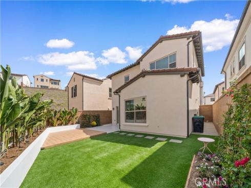 268  Maricopa  , Irvine, CA