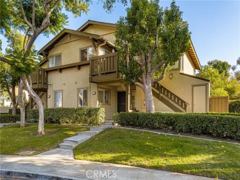 126  Clearbrook  , Irvine, CA