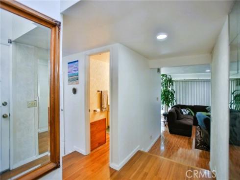 2  Roanne   Circle, Irvine, CA