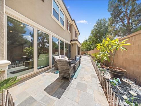 236  Desert Bloom  , Irvine, CA