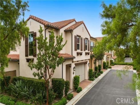 20  Oakfield  , Irvine, CA