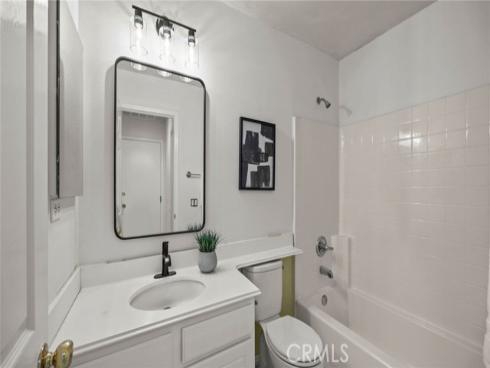 6  Henna  , Irvine, CA