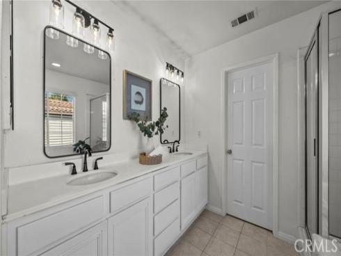 6  Henna  , Irvine, CA