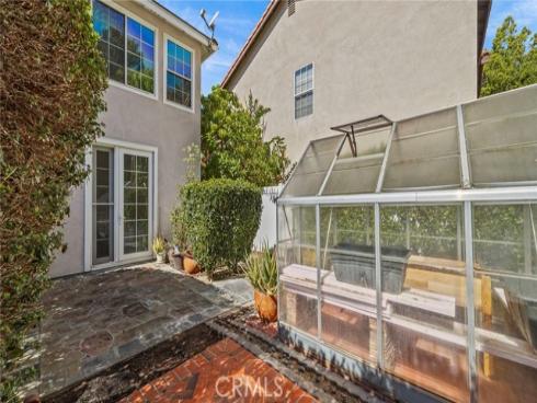 6  Henna  , Irvine, CA