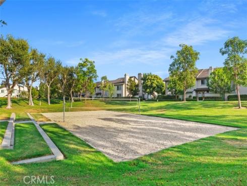 36  Wellesley  , Irvine, CA