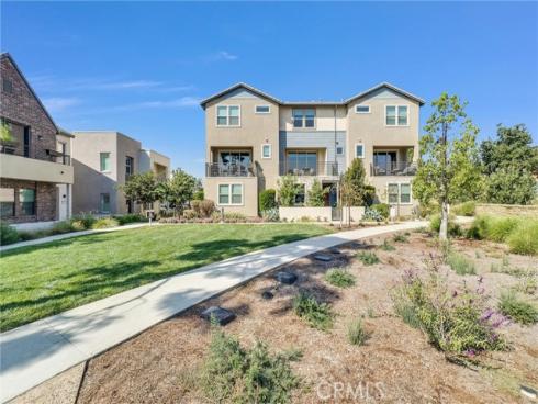 250  Keeper  , Irvine, CA