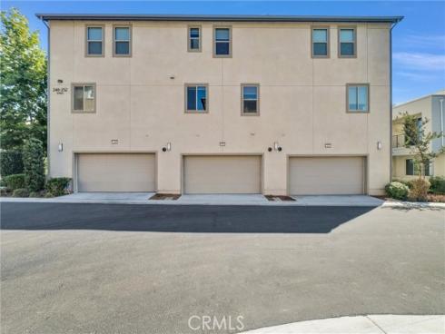 250  Keeper  , Irvine, CA