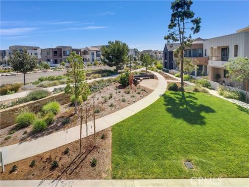 250  Keeper  , Irvine, CA