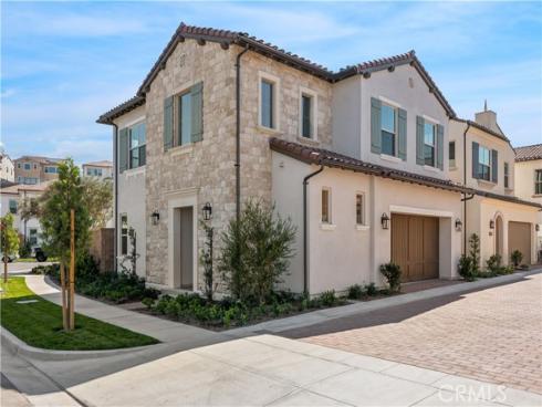 122  Glydon  , Irvine, CA