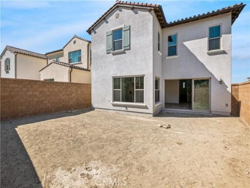 122  Glydon  , Irvine, CA