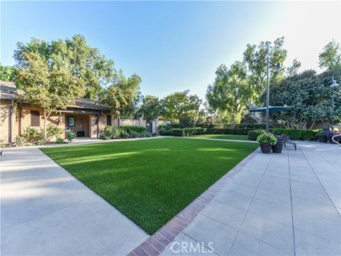 80  Great Lawn  , Irvine, CA