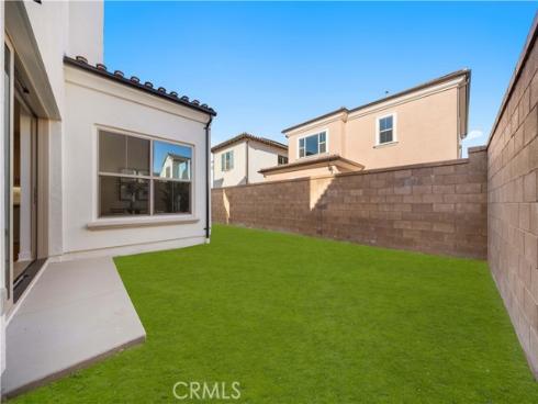 108  Glydon  , Irvine, CA