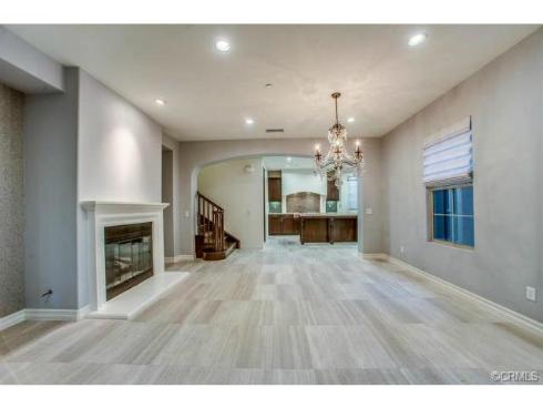 22  Upperbend  , Irvine, CA