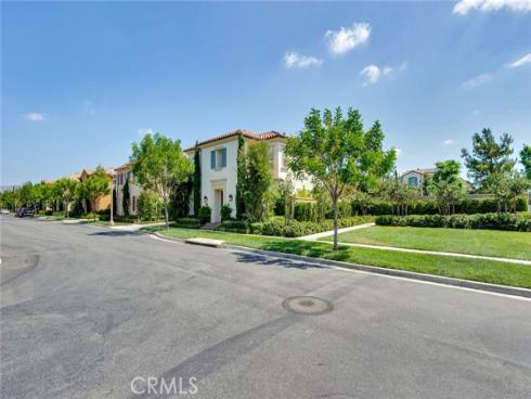 70  Thornapple  , Irvine, CA