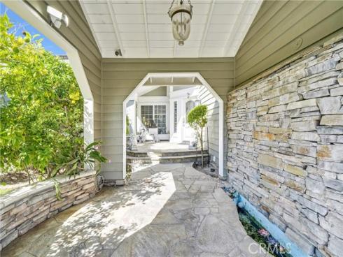 15 Fairdawn , Irvine, CA