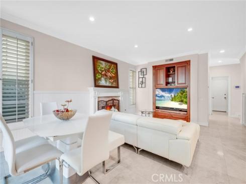 15 Fairdawn , Irvine, CA