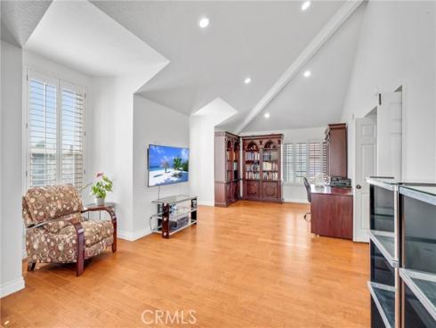 15 Fairdawn , Irvine, CA