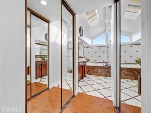 15 Fairdawn , Irvine, CA