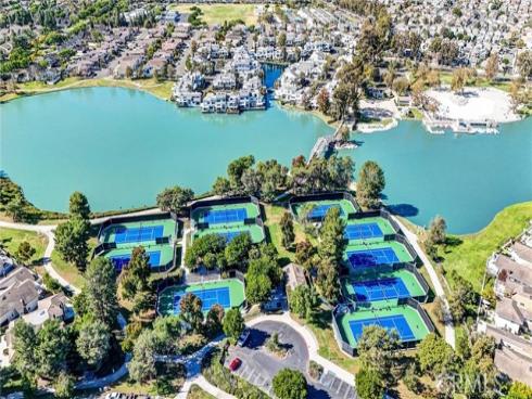 15 Fairdawn , Irvine, CA