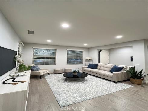 511  Rush Lily  , Irvine, CA