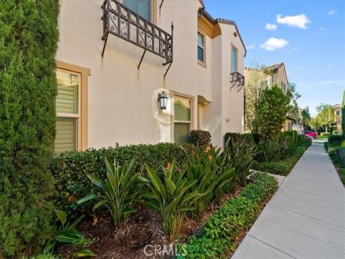 38  Latitude  , Irvine, CA