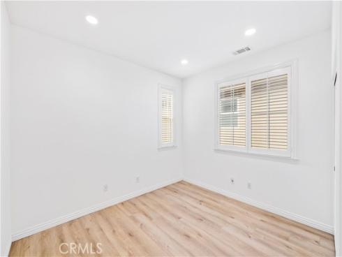 160 Treehouse , Irvine, CA