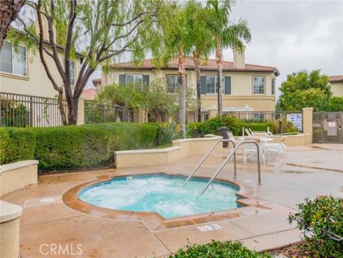 807  Yorkshire  , Irvine, CA