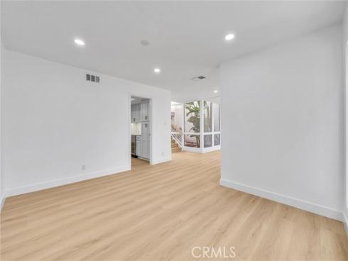 18 Meadowsweet Way, Irvine, CA