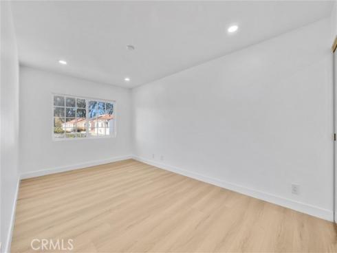 18 Meadowsweet Way, Irvine, CA