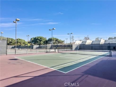 18 Meadowsweet Way, Irvine, CA