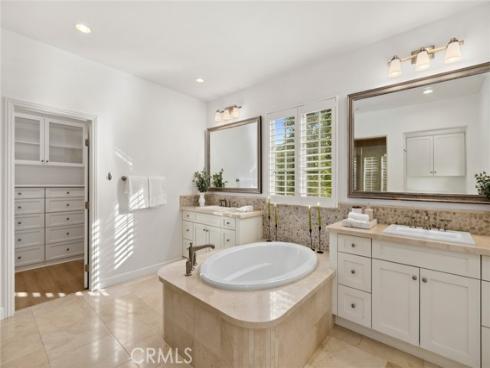 70 Livia , Irvine, CA