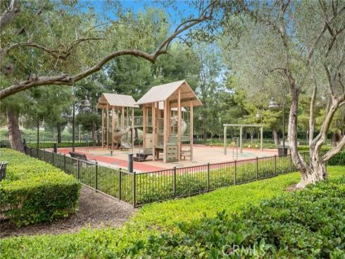 70 Livia , Irvine, CA