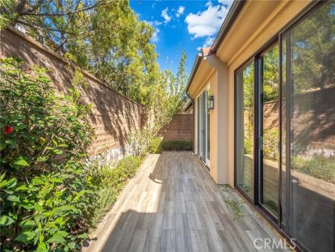 55 Open range , Irvine, CA