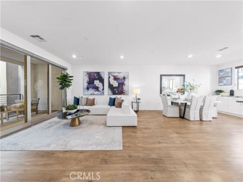 171  Cadence  , Irvine, CA