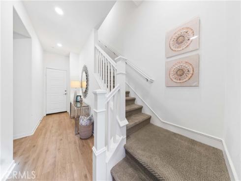 171  Cadence  , Irvine, CA