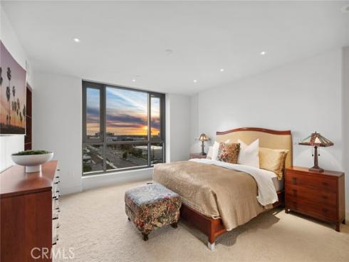 5114  Scholarship  , Irvine, CA