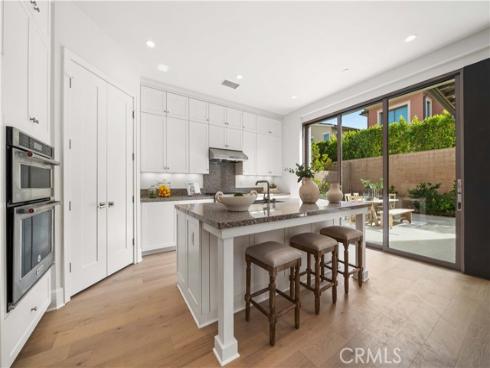 146 Bellini , Irvine, CA