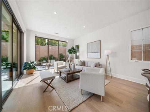 146 Bellini , Irvine, CA