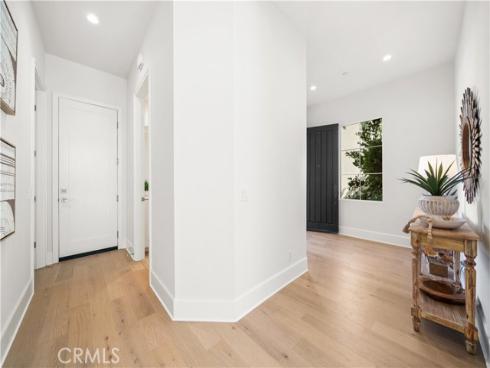 146 Bellini , Irvine, CA