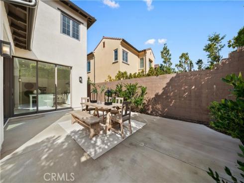 146 Bellini , Irvine, CA