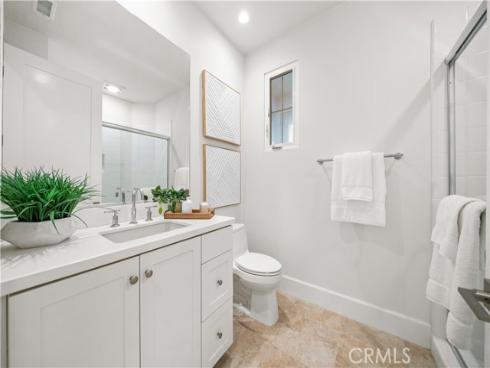 146 Bellini , Irvine, CA