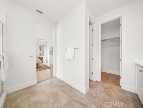 146 Bellini , Irvine, CA