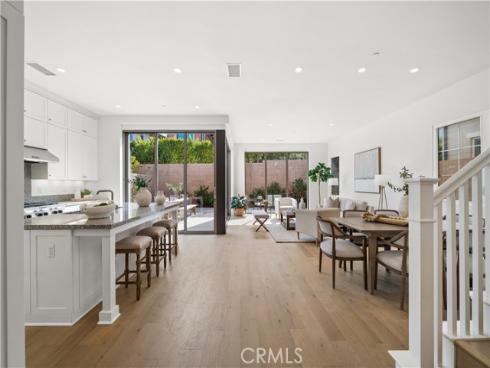 146 Bellini , Irvine, CA