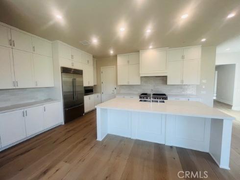 121 Mossvine , Irvine, CA