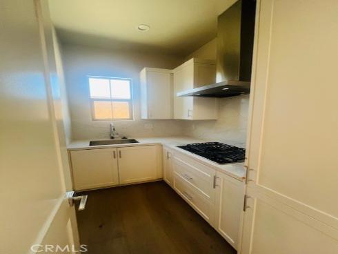 121  Mossvine  , Irvine, CA