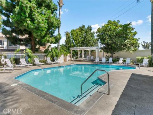 140 Almador , Irvine, CA